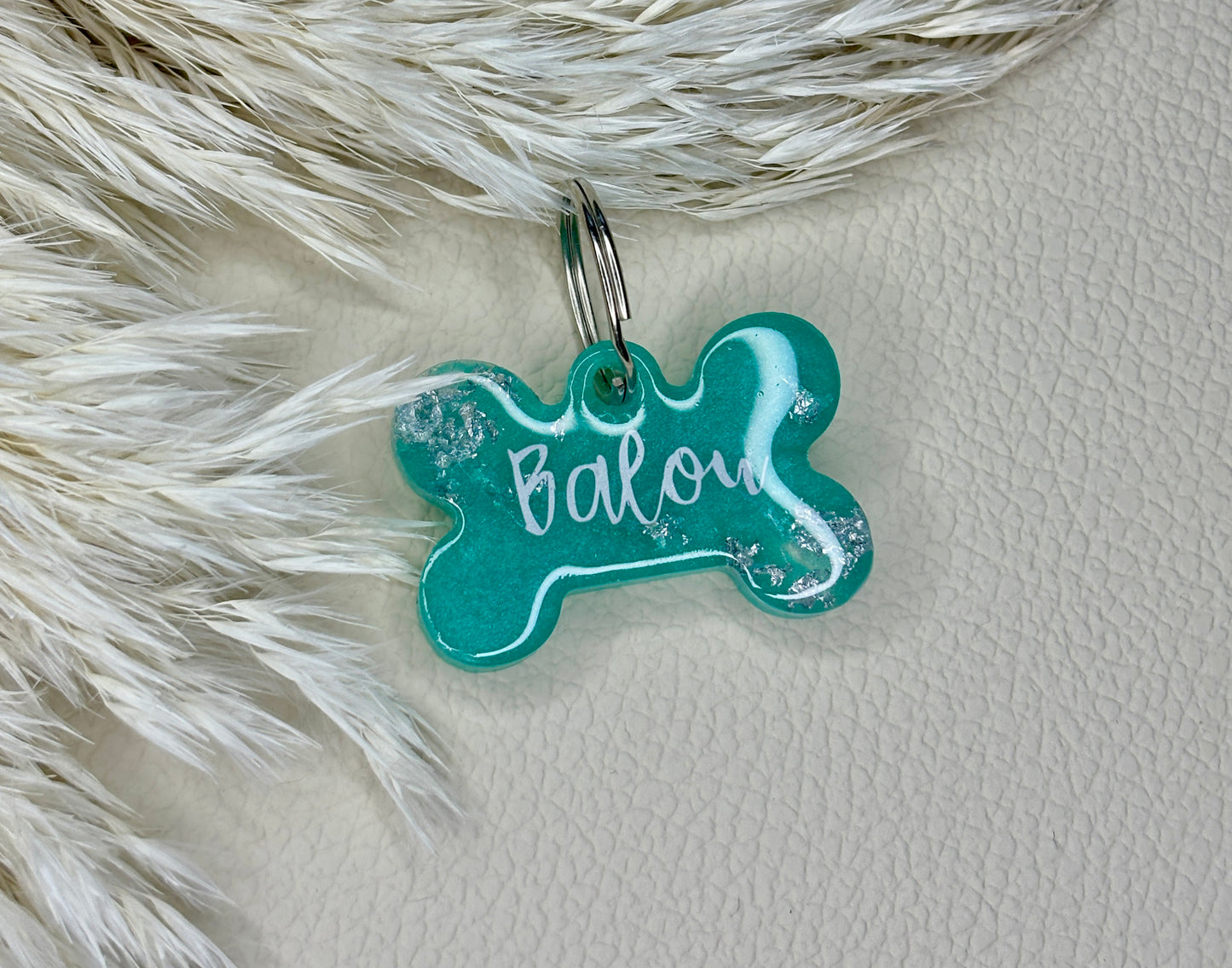 Personalisierte Hundemarke aus Epoxidharz